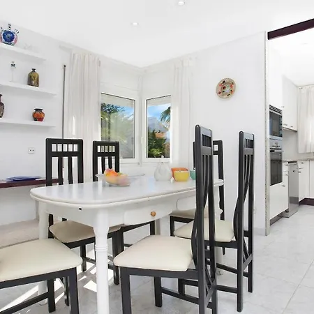 Albo Apartment